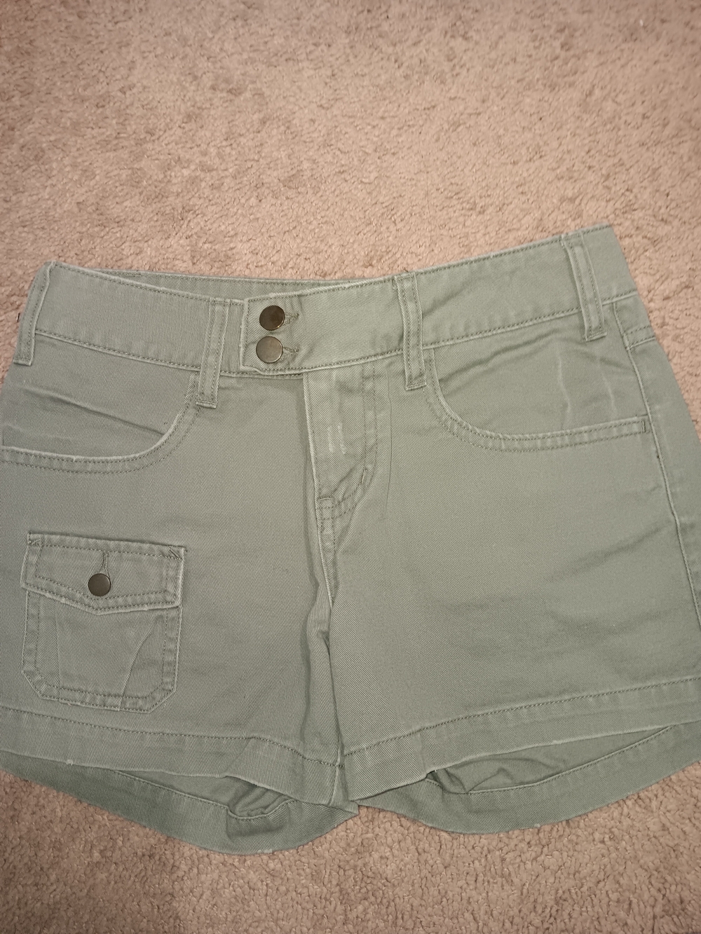 SO Sage Green Double-Button Cargo Shorts